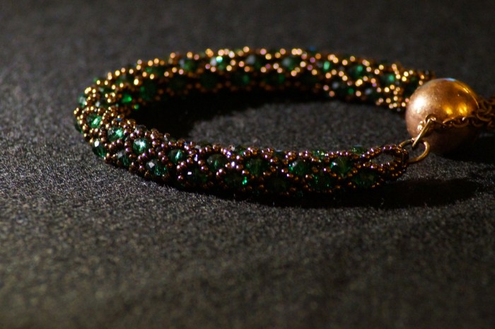 Braccialetto_swarovski_verde_bronzo_3