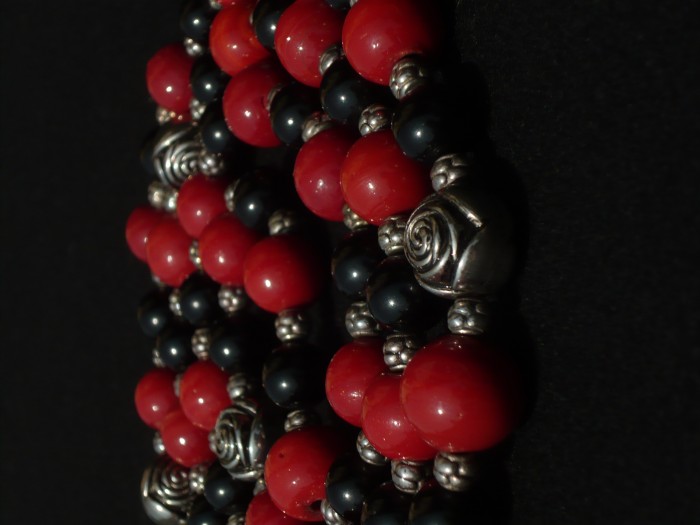 Collana_rose_nero_rosso_6