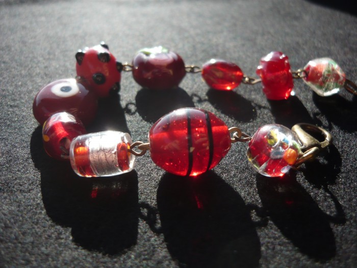 Braccialetto_lampwork_rosso_2